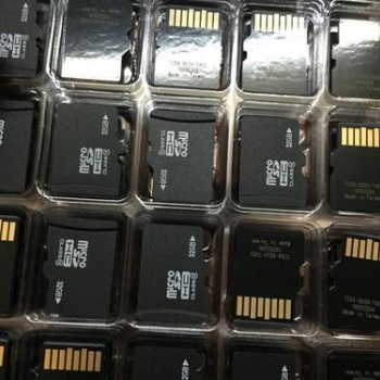 回收各種內(nèi)存卡,U盤半成品,黑膠體,cf卡,硬盤等電子產(chǎn)品