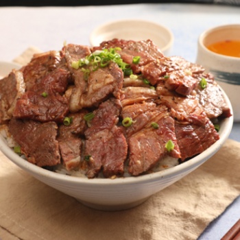 2021年π島燒肉丼飯加盟開店條件 加盟總部**