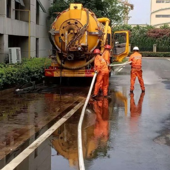 寧波管道疏通工業(yè)設(shè)施清洗污水池清理寧波及時(shí)雨環(huán)保公司專(zhuān)業(yè)服務(wù)