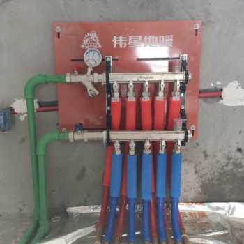 鄭州地暖分水器漏水，鄭州舊分水器更換 鄭州壁掛爐維修