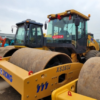 出售二手徐工26噸壓路機(jī)