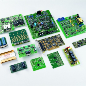 深圳龍崗區(qū)潤(rùn)澤五洲電子電路板加工廠主營(yíng)PCB代工PCBA代工代料貼片加工插件加工