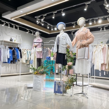 【依施嵐】21夏源實體店網絡直播貨源