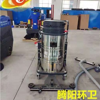 在使用工業(yè)吸塵器工作時應(yīng)注意什么