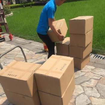 安吉搬家公司收費(fèi)標(biāo)準(zhǔn)速達(dá)搬家