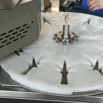 重慶鳳爪分割機器設備價格工作效率高等特點? 諸城五洲機械