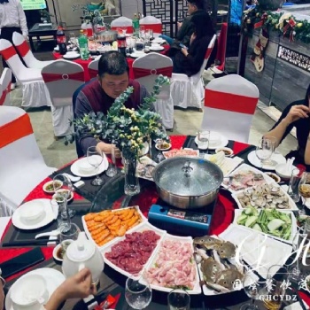 企業(yè)工作餐高端生蠔宴盆菜宴會(huì)包辦服務(wù)