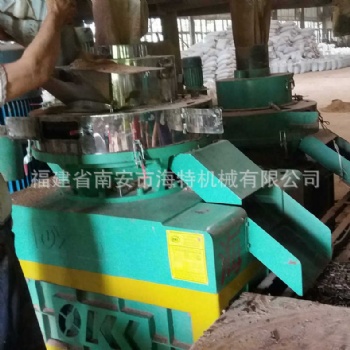 廠家定制顆粒飼料造粒機 家具邊角料造粒機 棉花桿顆粒造粒機