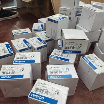 專業回收全新歐姆龍溫控器，回收歐姆龍plc工控電子元件