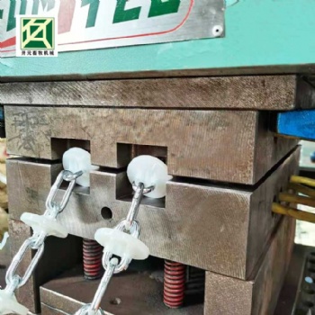 養豬場自動喂料 豬舍全套賽盤鏈條 豬圈料線 豬用上料機