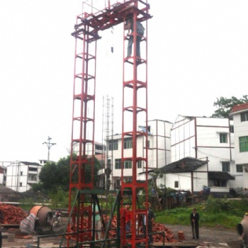 衡水安平縣縣九通牌可備案龍門架生產(chǎn)廠家=建筑施工用的升降機(jī)