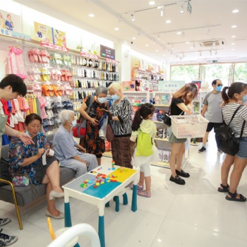 好蘭朵山水大廈聯(lián)營店火爆開業(yè)，單日業(yè)績突破1W+