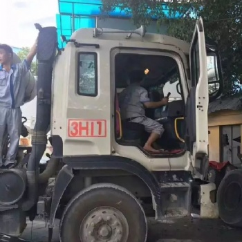 源頭廠家供應優質的貨車油罐車攪拌車遠程視頻監控