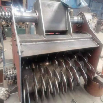 拖拉機帶樹根粉碎機 打樹墩機 衡水樹根破碎機