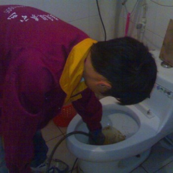 漢陽鐘家村機械疏通下水道專業班子，廚房管道疏通快速上門