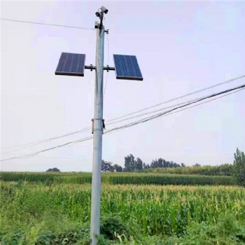 100瓦太陽(yáng)能監(jiān)控桿 小區(qū)工廠太陽(yáng)能監(jiān)控桿