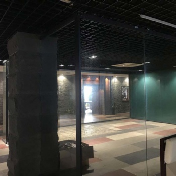 潮人創客精修辦公場所_共享空間辦公室