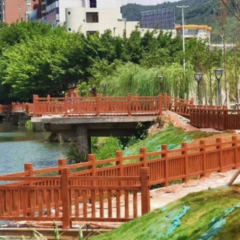 水泥仿藤護欄圍欄仿木欄桿生產(chǎn)廠家
