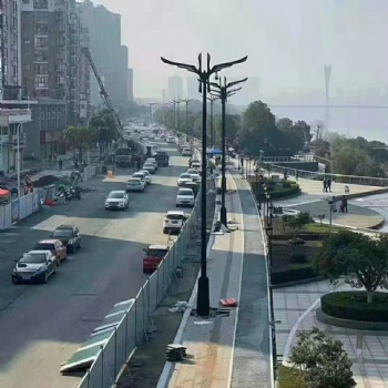 太陽能路燈，高桿燈，壓鑄路燈，LED智慧路燈源頭廠家