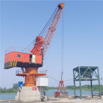 無錫固定式碼頭吊機(jī)10T 16T齒條變幅起重機(jī) 高架式固定吊