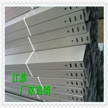 江西廠家**全國發(fā)貨噴涂防火槽式橋架200*150規(guī)格齊全價格實惠