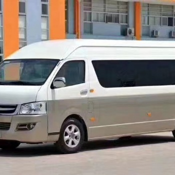 寧夏帶司機(jī)旅游包車一天多少錢