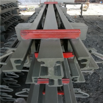 公路橋梁變形縫伸縮縫梳齒板型模數式伸縮縫異型鋼橋梁伸縮縫