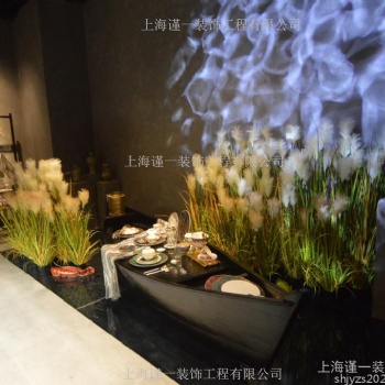 展廳展柜，展廳陳列柜，展廳展示柜，異形展柜，展柜定制，陳列柜定制，瓷器陳列柜，瓷器展示柜，提供展廳裝
