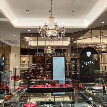 飾品展示柜，珠寶展示柜，展廳展示柜，異形展柜，展柜定制，陳列柜定制，提供店鋪裝飾裝修，提供展廳裝飾裝