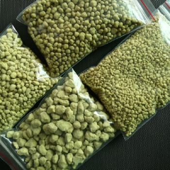 水產(chǎn)養(yǎng)殖用高聚鐵顆粒，高鐵粉，底改劑，顆粒聚鐵生產(chǎn)廠家批發(fā)