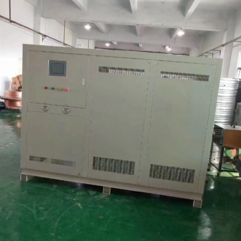 高精密工業(yè)箱型水冷式冷水機組
