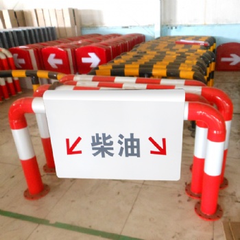 山東鋼結(jié)構(gòu)網(wǎng)架、螺栓球網(wǎng)架，加油站體育館網(wǎng)架罩棚制作廠家