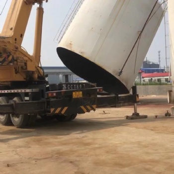 儲(chǔ)罐油罐開孔水切割機(jī)