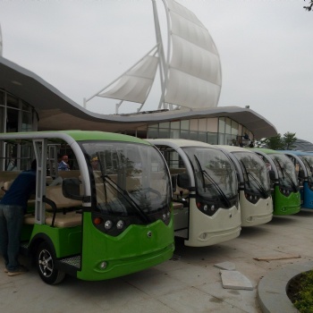 廣西南寧江南區(qū)14人座電動(dòng)觀光車