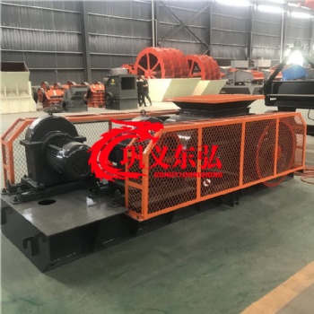 對(duì)輥制砂機(jī) 輥式破碎機(jī) 鉀長(zhǎng)石輥式破碎機(jī) 日產(chǎn)100噸對(duì)輥破