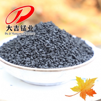 湖南大吉錳業(yè)天然錳砂地下水除鐵除錳 水質(zhì)發(fā)黃 錳砂廠家銷售