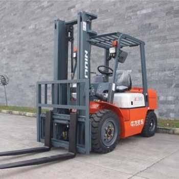 重慶叉車證怎么考呢 大概多少錢(qián)