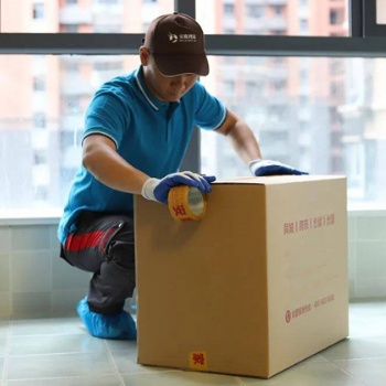深圳到香港搬家公司：拒絕價格低套路，服務周到，經驗豐富