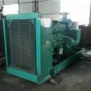 云南發(fā)電機(jī)出租工地工廠酒店應(yīng)急用電昆明發(fā)電機(jī)租賃中心