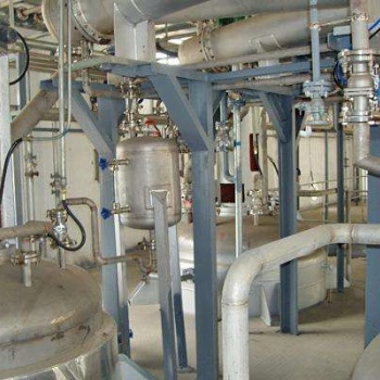 宜興市，各種型號報廢鍋爐，中頻爐，工業(yè)電爐回收