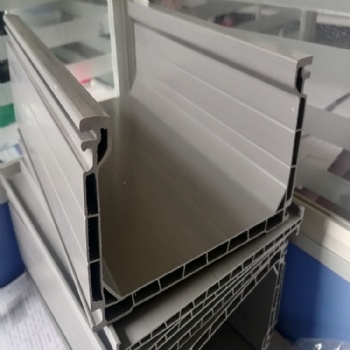 高分子合金電纜橋架河北隆鑫復合材料有限公司