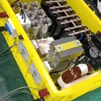 高壓吸魚機(jī)頭進(jìn)口捕深水船用魚吸魚打魚效果好的麻魚機(jī)器