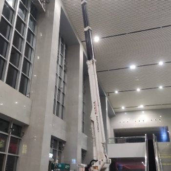 高空作業(yè)平臺、蜘蛛式升降車、升降平臺及登高平臺車的銷售和租賃