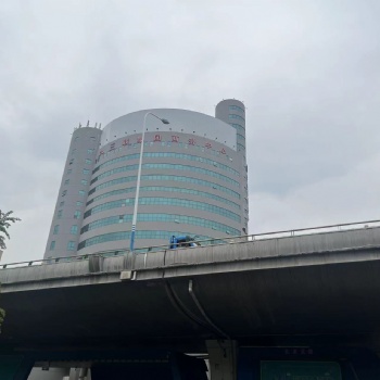 濟(jì)南戶外墻體燈箱酒水行業(yè)投放的優(yōu)勢廣告媒體