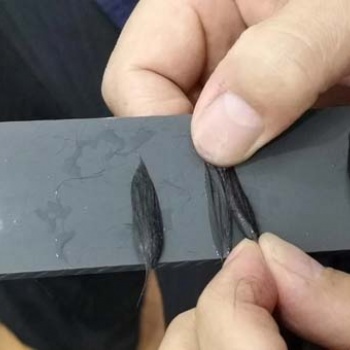 全網(wǎng)胎毛筆制作**的廠家北京冬順胎毛筆現(xiàn)場(chǎng)制作中心全程看著制作